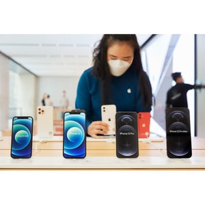 Apple iPhone 12 A2403 128 GB Smartphone - 15.5 cm (6.1") OLED 2532 x 1170 - Dual-core (2 Core) 3.10 GHz Quad-core (4 Core)