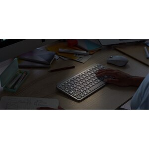 Logitech MX Keys Mini Keyboard - Wireless Connectivity - LED - French - AZERTY Layout - Graphite - Bluetooth/RF - 10 m - M