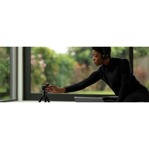 Microsoft Webcam - 30 fps - Polished Black, Matte Black - USB Type A - 1920 x 1080 Video - Auto-focus - 78° Angle - Microp
