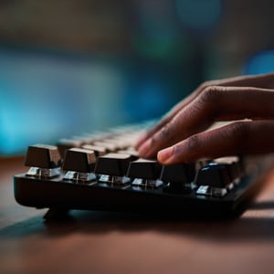 Logitech G413 SE Mechanical Gaming Keyboard - Cable Connectivity - USB 2.0 Interface - LED - Rugged - PC, Mac - Mechanical