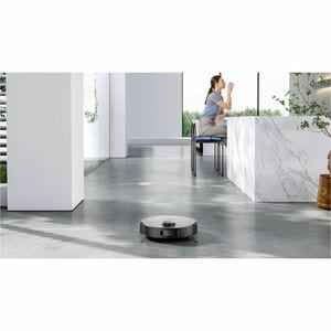 X1 OMNI VACUUM AND MOP ROBOT WITH AUTOEMPTY CLEANING STATION