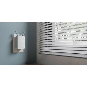 D-Link E15 Dual Band IEEE 802.11ax 1.50 Gbit/s Wireless Range Extender - 2.40 GHz, 5 GHz - 2 x External Antenna(s) - Exter