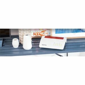 AVM FRITZ!Box Wi-Fi 6 IEEE 802.11 a/b/g/n/ac/ax Passive optische Gigabit-Netzwerke (GPON) Drahtlos Router - Dualband - 2,4