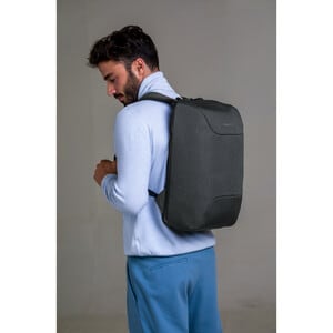 dbramante1928 ApS Charlottenborg Carrying Case (Backpack) for 40.6 cm (16") Apple iPad Notebook, Tablet - Charcoal - Water