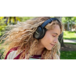 Bose QuietComfort 45 有线/无线 挂耳式 立体声 耳机 - 双声道 - 914.4 cm - 蓝牙 - 降噪 麦克风 - 降噪 - 迷你手机（3.5毫米）