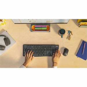 Logitech MK370 Keyboard & Mouse - QWERTY - English (UK) - USB Type A Plunger/Membrane Wireless Bluetooth/RF Keyboard - 112