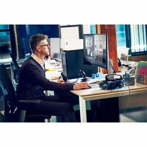 HP Z4 G5 Workstation - Xeon w5-2455X - 128 GB - 2.51 TB SSD - Tower - Intel W790 Chip - Ubuntu Linux - RTX A5000 24 GB Gra