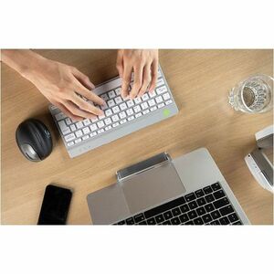 R-Go Compact Break Keyboard - R-Go Compact Break ergonomic keyboard, with break software, mini USB keyboard, AZERTY (FR), 