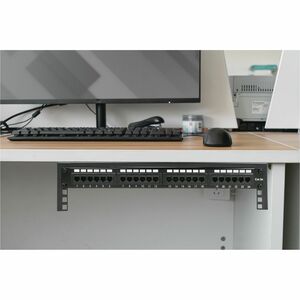 Digitus Wandhalterung - Schwarz - Horizontal/Vertikal - max. 30 kg Traglast - Blech - 1 Stück