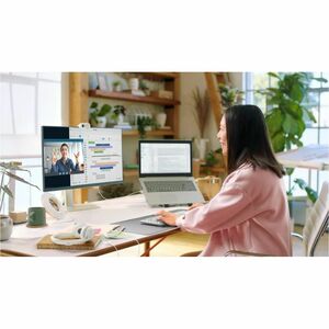 Cámara Web Logitech BRIO 100 - 2Megapíxel - 30fps - Blanco - USB - 1 - Full HD - 1920 x 1080 Vídeo - Foco Estático - 58° Á