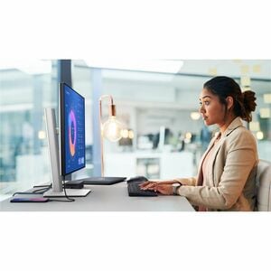 Dell UltraSharp U2724D 27" Class WQHD Monitor LED - 16:9 - Prata - 68.6 cm (27") Viewable - Tecnologia Black IPS (In-plane