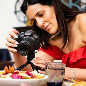 Canon EOS R10 24.2 Megapixel Mirrorless Camera with Lens - 18 mm - 150 mm - APS-C CMOS Sensor - Autofocus - 7.6 cm (3") To