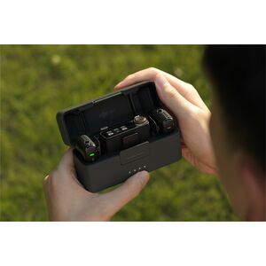 DJI Charging Case DJI Wireless Microphone System