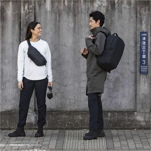 Thule Subterra Carrying Case (Backpack) - Black - Shoulder Strap - 7.13 gal Volume Capacity