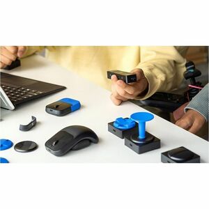 Adaptive Hub - Commercial Black