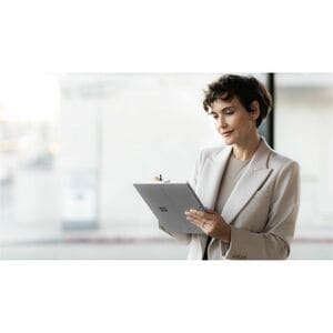 Surface Pro 10 for Business - Ultra 7 165U - 16GB RAM - 512GB SSD - Platinum - Windows 11 Pro
