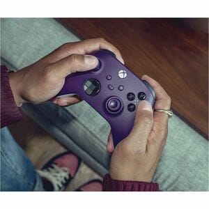 Microsoft Gaming Pad - Wireless - Bluetooth - Xbox Series X, Xbox Series S, Xbox One, PC, Android, iOS - Electric Volt