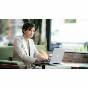 Microsoft Surface Laptop 6 38,1 cm (15 Zoll) Touchscreen Notebook - Intel Core Ultra 7 - 32 GB - 512 GB SSD - Platin - Int