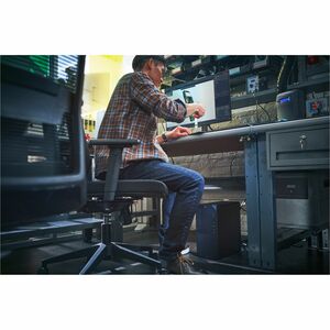 HP Z1 G9 Desktop Computer - Intel Core i9 14th Gen i9-14900 - 32 GB - 1 TB SSD - Tower - Intel Chip - Windows 11 Pro - NVI