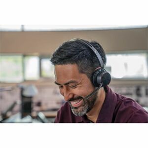 Poly Voyager Focus 2 有线/无线 入耳式, 头戴式 立体声 耳机 - 黑 - Microsoft Teams认证 - Siri, Google Assistant - 双声道 - 耳罩 - 5000 cm - 蓝牙 - 20