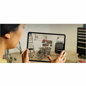 Apple iPad Pro (7th Generation) A2925 Tablet - 13" - Apple M4 - 8 GB - 512 GB Storage - Silver - M4 Nona-core (9 Core) 4.4
