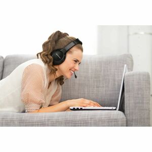 Verbatim Wired On-ear, Over-the-head Stereo Headset - Black - Binaural - Circumaural - 32 Ohm - 20 Hz to 20 kHz - 120 cm C