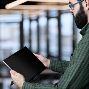 StarTech.com Plastik Blendfrei Blickschutzfilter für Microsoft Surface Pro 4, Surface Pro 6, Surface Pro 7 - Schwarz - 1 -