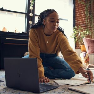 HP ENVY x360 15-fh0000 15-fh0016AU 39.62 cm (15.60") Touchscreen Convertible 2 in 1 Notebook - Full HD - AMD Ryzen 5 7530U