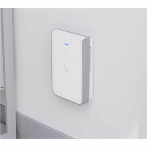 Ubiquiti U7 Pro Tri Band Wi-Fi 7 IEEE 802.11 a/b/g/n/ac/ax/be 5.70 Gbit/s Wireless Access Point - 2.40 GHz, 5 GHz, 6 GHz -