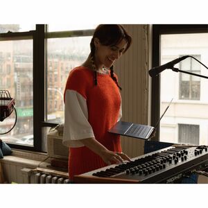 MacBook Air 13.6in - Starlight - M3 (8C CPU / 10C GPU) - 24GB unified memory - 512GB SSD - Backlit Magic Kb with Touch ID 