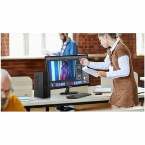 ASUS ExpertCenter D7 SFF D701SER-714700022X. Famille de processeur: Intel® Core? i7, Modèle de processeur: i7-14700. Mémoi