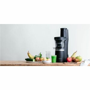 Panasonic MJ-L700 Electric Juicer - Slow/Masticating - Matte Black