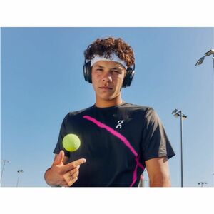 Bose QuietComfort Ultra 有线/无线 头戴式, 挂耳式 立体声 耳机 - 黑 - 双声道 - 头戴护耳式 - 914.4 cm - 蓝牙 - 99.1 cm 线缆 - 降噪 - 迷你手机（3.5毫米）