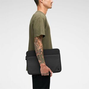 Incase A.R.C. Carrying Case (Sleeve) for 35.6 cm (14") Notebook - Black