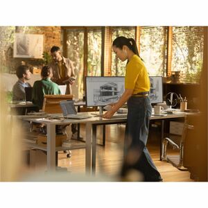 HP ZBook Ultra G1a 35.6 cm (14") Touchscreen Mobile Workstation - 2.8K - AMD Ryzen AI MAX PRO 390 - 64 GB - 2 TB SSD - Met