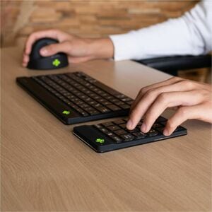 R-Go Keypad - Kabellos Konnektivität - USB-Typ C Schnittstelle - Schwarz - Schere Keyswitch - Bluetooth - 5 - 10 m - 2,40 