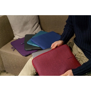 Tucano Mélange Carrying Case (Sleeve) for 39.6 cm (15.6") Notebook - Blue - Bump Resistant, Scrape Resistant, Anti-slip - 