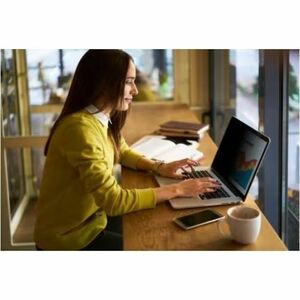 3M Bright Screen Privacy Filter for 13.5in Full Screen Laptop3 2BP135C3E