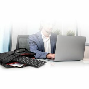 Port Connect Keyboard - Wireless Connectivity - USB Type C Interface - French - AZERTY Layout - Black - Scissors Keyswitch