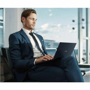 Asus ExpertBook B9 OLED B9403 B9403CVAR-PP1653X 35,6 cm (14 Zoll) Notebook - WQXGA+ - Intel Core 7 150U - 32 GB - 1 TB SSD