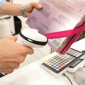 Gryphon GM4500, Kit, USB, 910 MHz, Red illumination, Health Care, BPOC (Kit includes scanner, WLC4090-HC-910 base and USB 