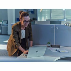 HP EliteBook 6 G1a 35.6 cm (14") Copilot+ PC Notebook - WUXGA - AMD Ryzen AI 7 350 - 32 GB - 1 TB SSD - Pike Silver Alumin