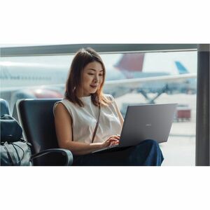 DELL Pro Max 16 MC16250. Product type: Mobile workstation, Form factor: Clamshell. Processor family: Intel Core Ultra 7, P