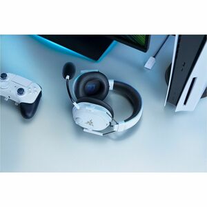 Razer BlackShark V3 Pro Headset - Stereo - Mini-phone (3.5mm) - Wired/Wireless - Bluetooth/RF - 32 Ohm - 12 Hz to 28 kHz -