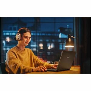 MSI Venture 15 AI A1M Venture 15 AI A1MG-004NZ 15.6" Notebook - Full HD - 144 Hz - Intel Core Ultra 7 155H - 16 GB - 512 G