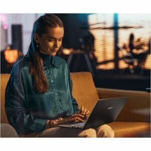 MSI Modern 14 F1M Modern 14 F1MG-427NZ 14" Clamshell Notebook - Full HD - 60 Hz - Intel Core 7 150U - 16 GB - 512 GB SSD -