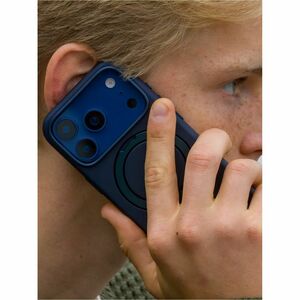 dbramante1928 ApS Roskilde Case for Apple iPhone 17 Pro Max Smartphone - Deep Water - Soft-touch - Scratch Resistant, Stai