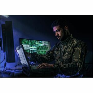 Getac X600 PRO 39.6 cm (15.6") Rugged Mobile Workstation - Full HD - Intel Xeon 11th Gen W-11865MRE - 16 GB - 512 GB SSD -
