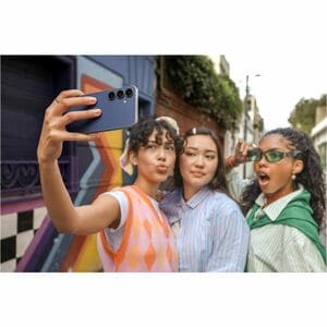 Samsung Galaxy S25 FE SM-S731B/DS 256 GB Smartphone - 17 cm (6.7") Dynamic AMOLED 2X Full HD Plus 1080 x 2340 - Deca-core 