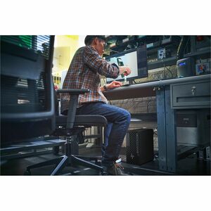 WorkStation HP Z1 G1i Torre, Intel® Core™ Ultra 9 285 (hasta 5,6 GHz, 24 núcleos), RAM DDR5-5600 MT/s de 32 GB (2 x 16 GB)